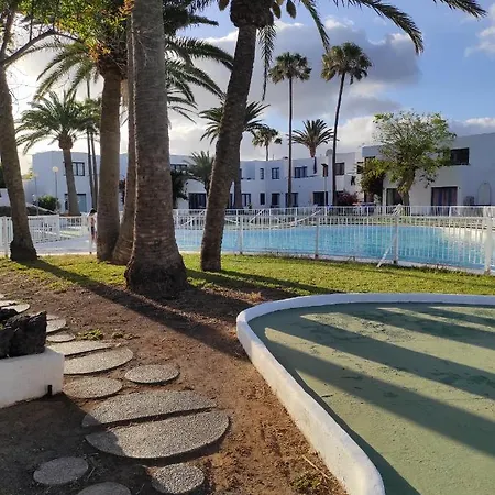 Πανσιόν Playa Centro 7 *
