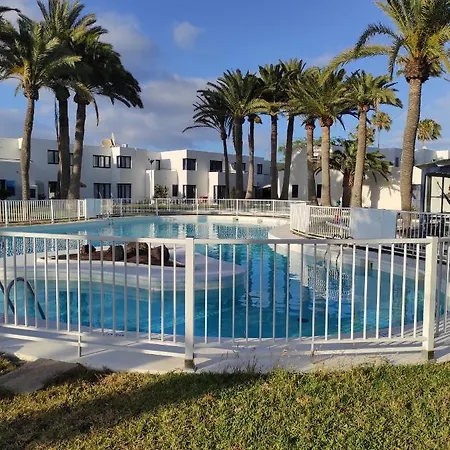 Konukevi Playa Centro 7 *